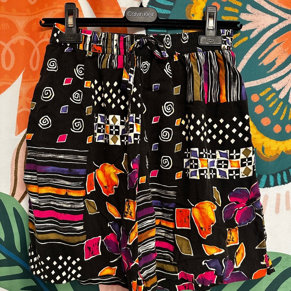 D.P.S New York - vintage graphic shorts - S